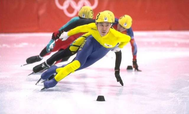 克罗地亚全队歌唱庆祝晋级2026世界杯的完整视频